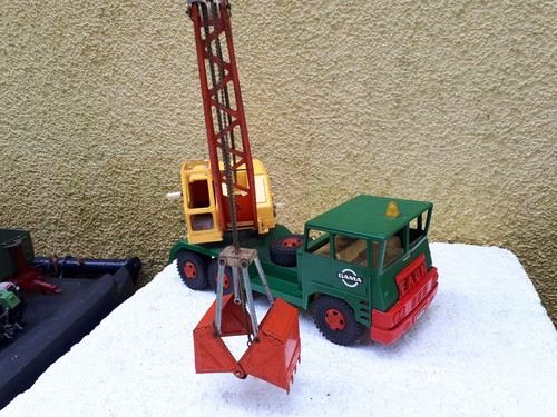 Großer gama demag bagger - großer,